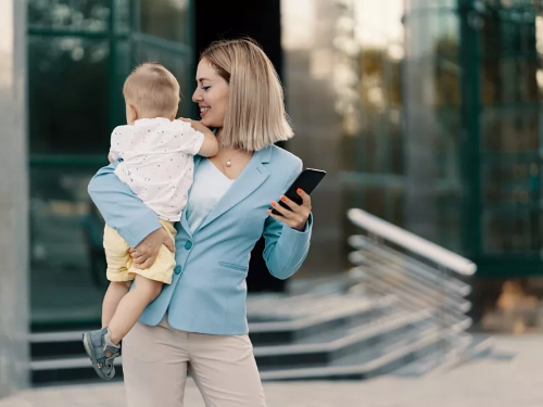 В 2026 ГОДУ ПРОГРАММА «МАМА-ПРЕДПРИНИМАТЕЛЬ» ПРОЙДЕТ В 70 РЕГИОНАХ РОССИИ