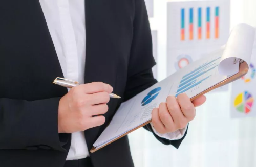 НА МАЛЫХ И СРЕДНИХ ПРЕДПРИЯТИЯХ КОСМИЧЕСКОЙ ОТРАСЛИ РОССИИ РАБОТАЮТ БОЛЕЕ 2,8 ТЫСЯЧ ЧЕЛОВЕК