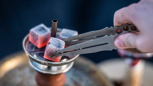 БИЗНЕС ПРЕДЛОЖИЛ ВВЕСТИ СПЕЦИАЛЬНОЕ ЛИЦЕНЗИРОВАНИЕ КАЛЬЯННЫХ, ЧТОБЫ ИЗБЕЖАТЬ ЗАКРЫТИЯ