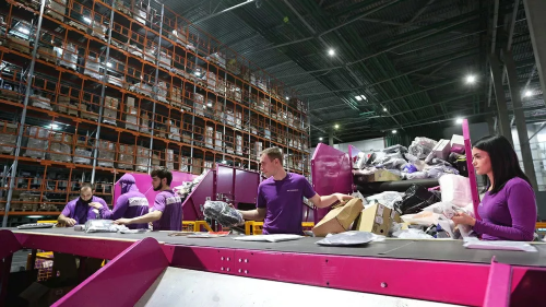 ТРАДИЦИОННЫЙ РИТЕЙЛ ПРОСИТ СКОРЕЕ ВВЕСТИ НДС НА ОНЛАЙН-ЗАКАЗЫ ИЗ-ЗА РУБЕЖА