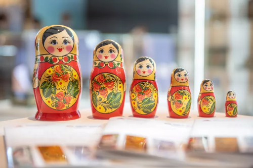 НАРОДНЫЕ ПРОМЫСЛЫ ВЫРОСЛИ НА 9%